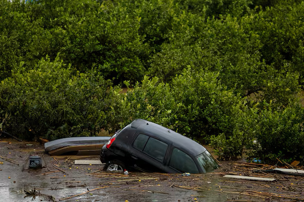 西班牙本轮强降雨天气已造成95人死亡-第1张图片-贵阳人才网